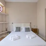 C M Piazza Cavour Elegant Flat Apartmán *