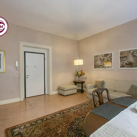 C M Piazza Cavour Elegant Flat شقة روما