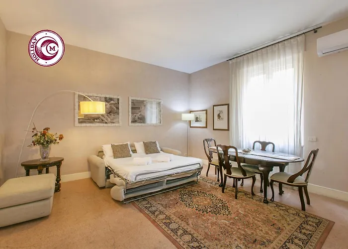 C M Piazza Cavour Elegant Flat Roma