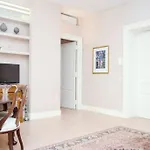 C M Piazza Cavour Elegant Flat