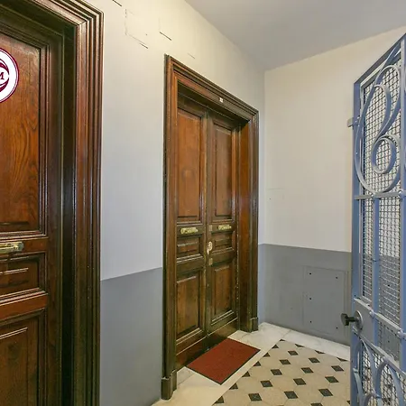 C M Piazza Cavour Elegant Flat